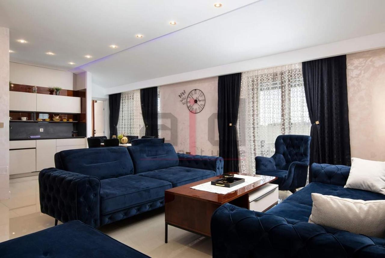 Pula Porta Aurea & Wellness Oasis 아파트 외부 사진